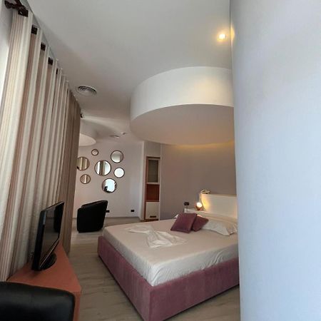 Icon Hotel Vlorë Eksteriør billede